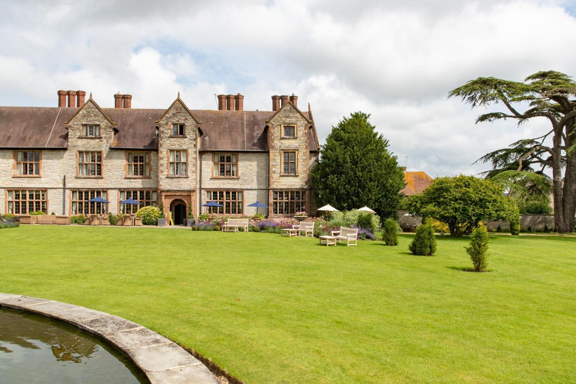 The Billesley Manor Hotel Stratford-upon-Avon Exterior photo